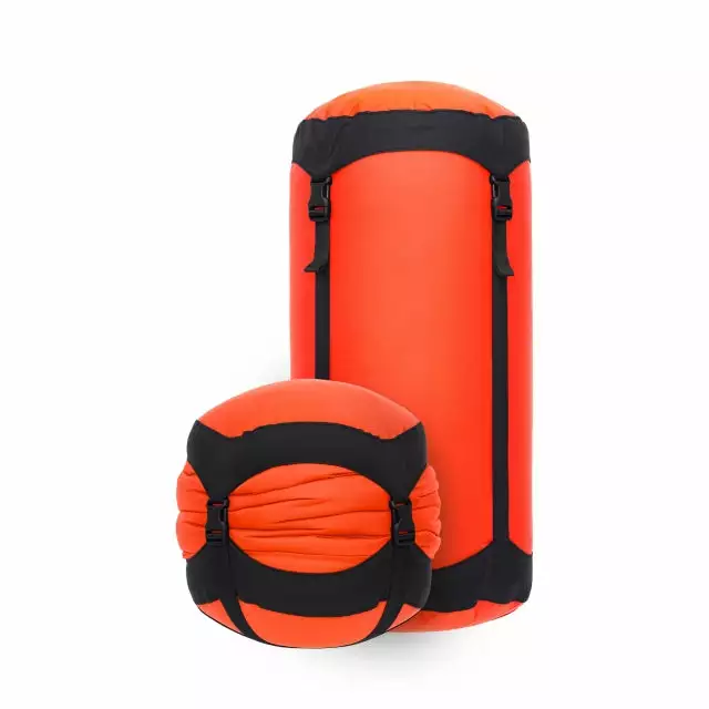 Sea To Summit Lightweight Compression Sack 20L 4 Sea To Summit Lightweight Compression Sack 20L - Image 2
