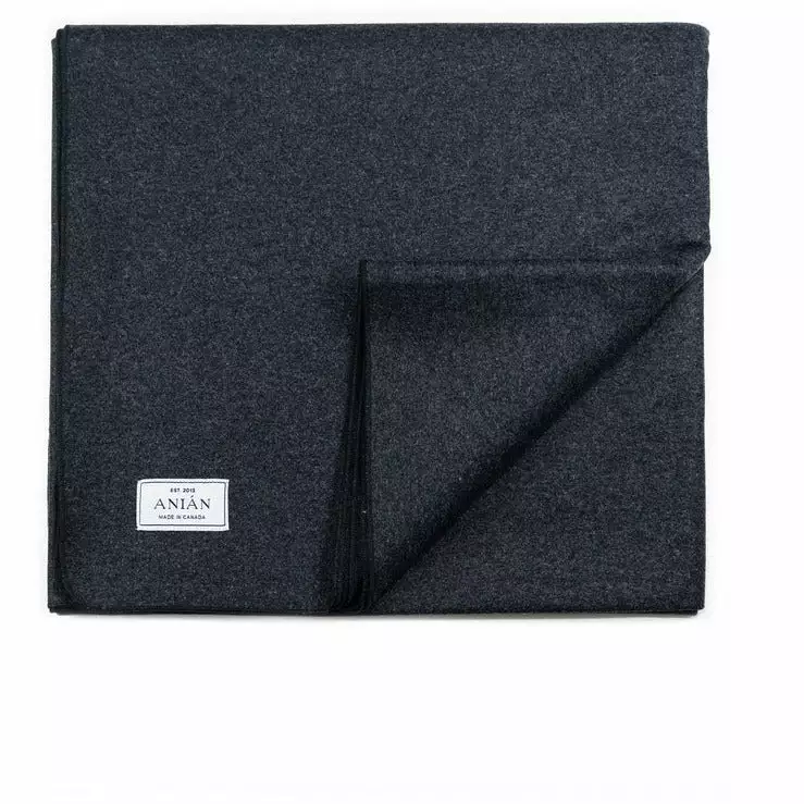 Anián The Melton Wool Blanket 9 Anián The Melton Wool Blanket - Image 7