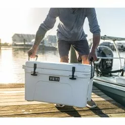 Yeti TUNDRA 45 HARD COOLER -outdoor product Shop Tundra 45 Hard Cooler Product Overview Image Lifestyle 1x