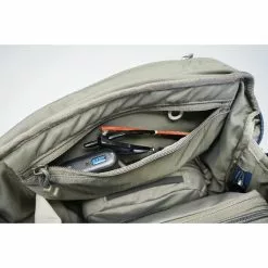 YETI CROSSROADS BACKPACK 22L -outdoor product Shop c073343b yeti crossroads 22l backpack inside top pocket